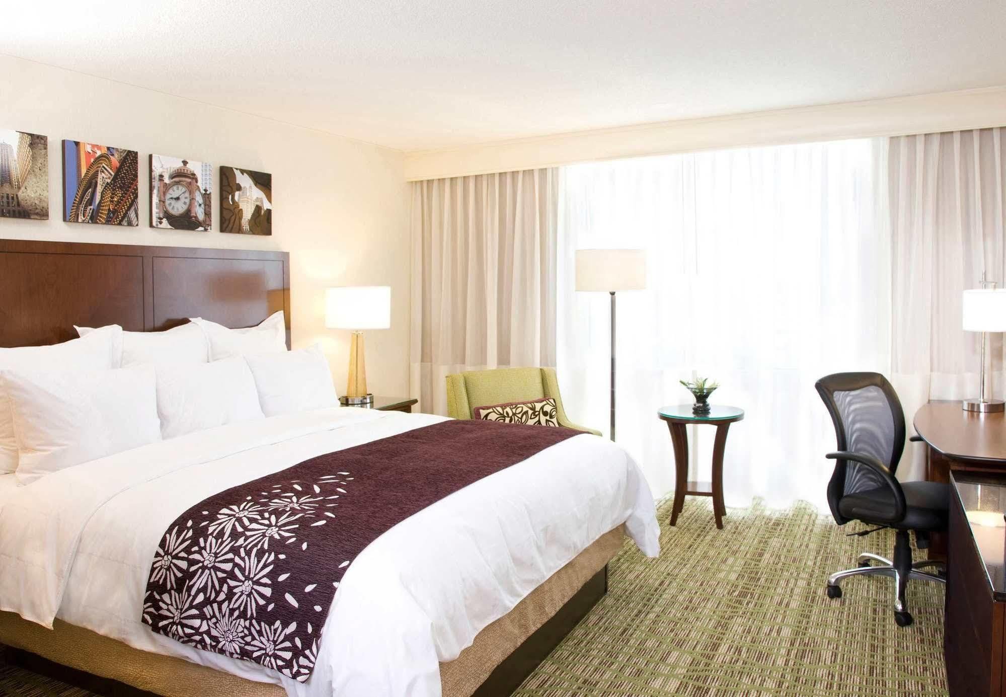 Marriott Chicago O'Hare Hotel Rosemont Bagian luar foto